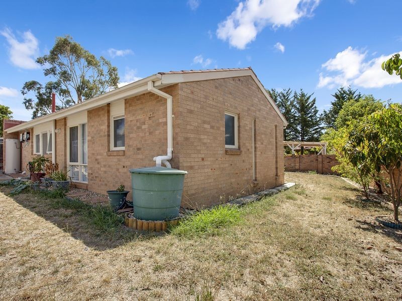 2 Fielder Place, Florey ACT 2615