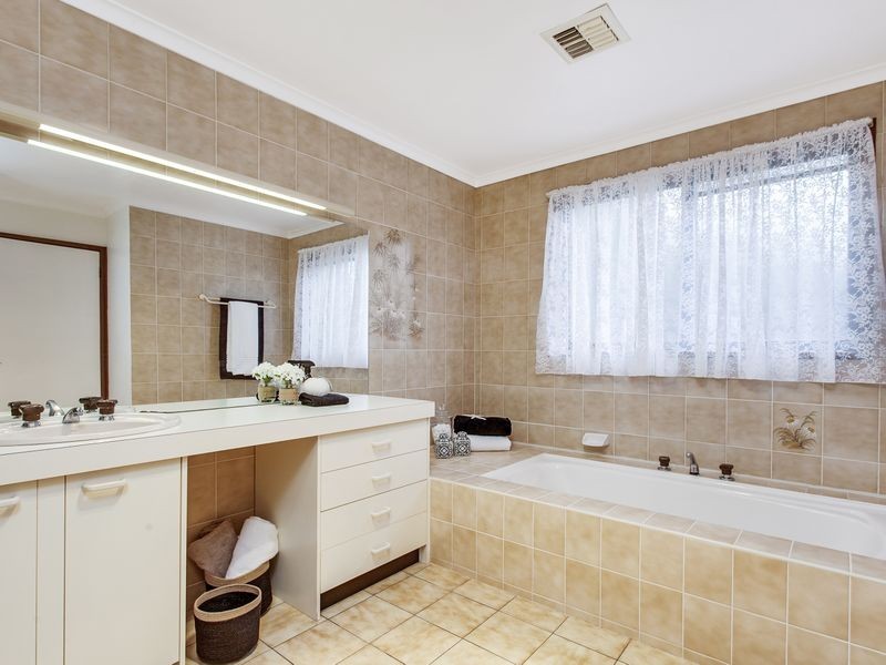 133 Dumas Street, Mckellar ACT 2617