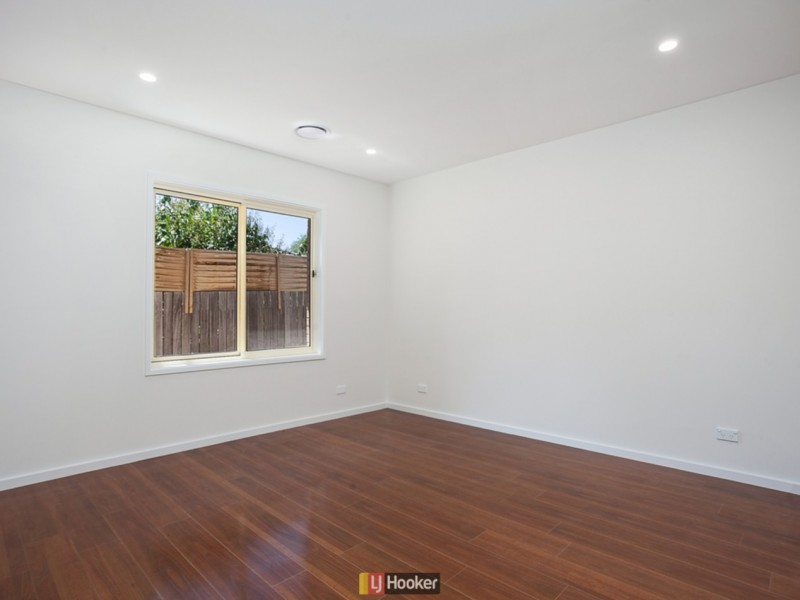 1A & 1B Fairlight Street, Dunlop ACT 2615