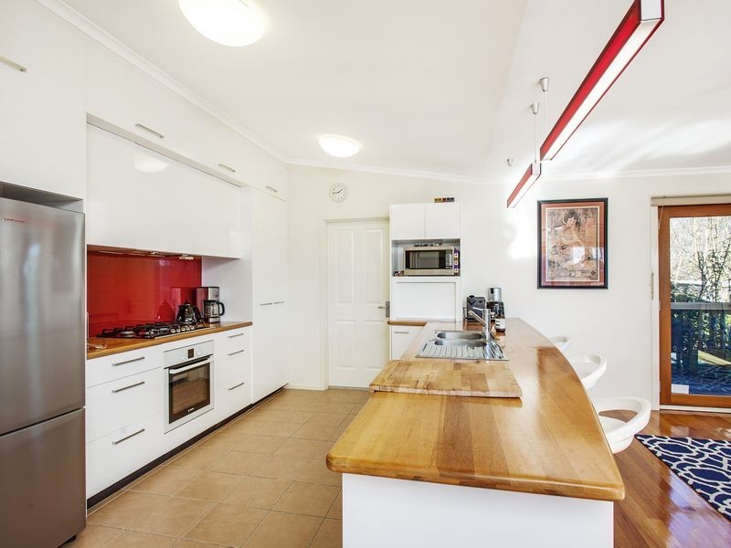 16 Savige Place, Campbell ACT 2612