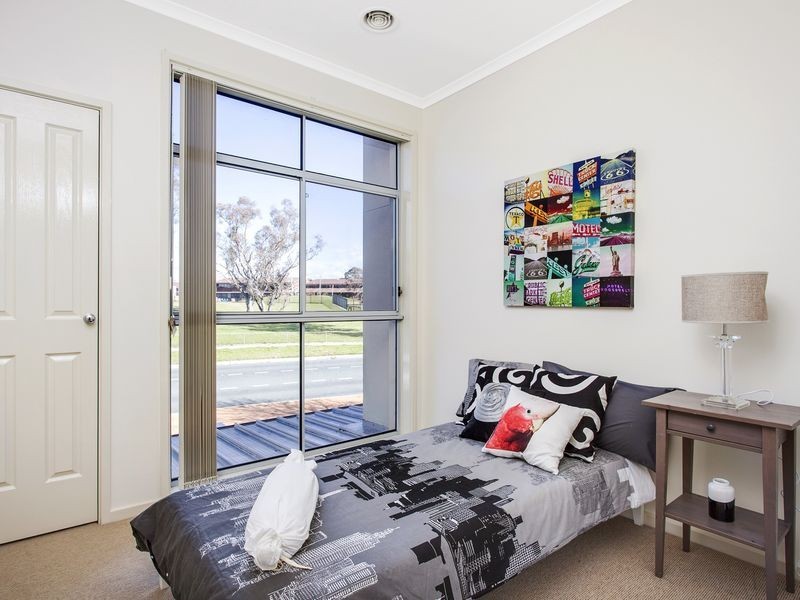 2/51 Blackwood Terrace, Holder ACT 2611