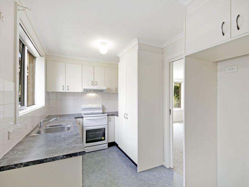 16 De Mestre Place, Holt ACT 2615