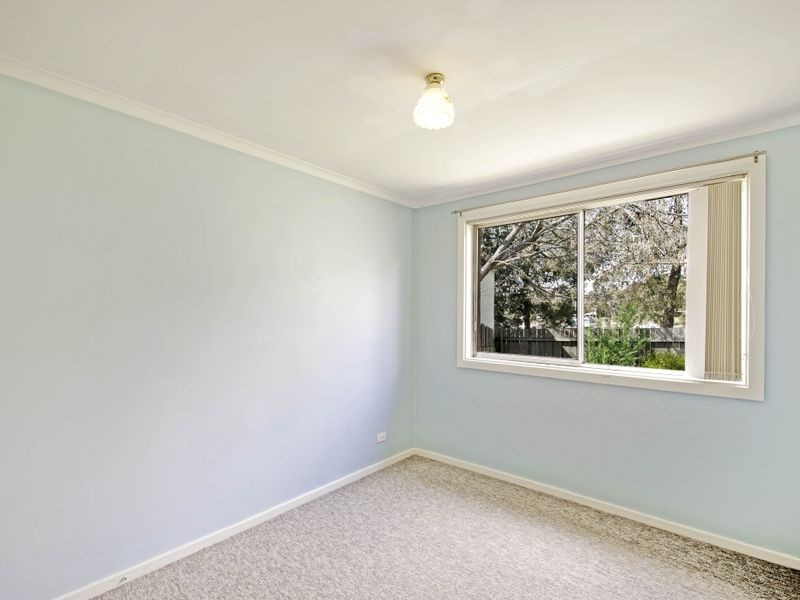 16 De Mestre Place, Holt ACT 2615