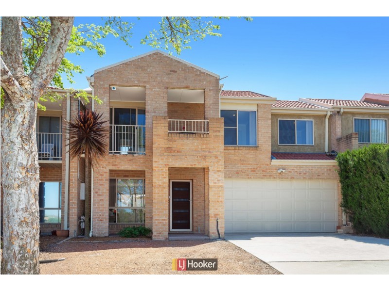 26 Siroset Close, Dunlop ACT 2615