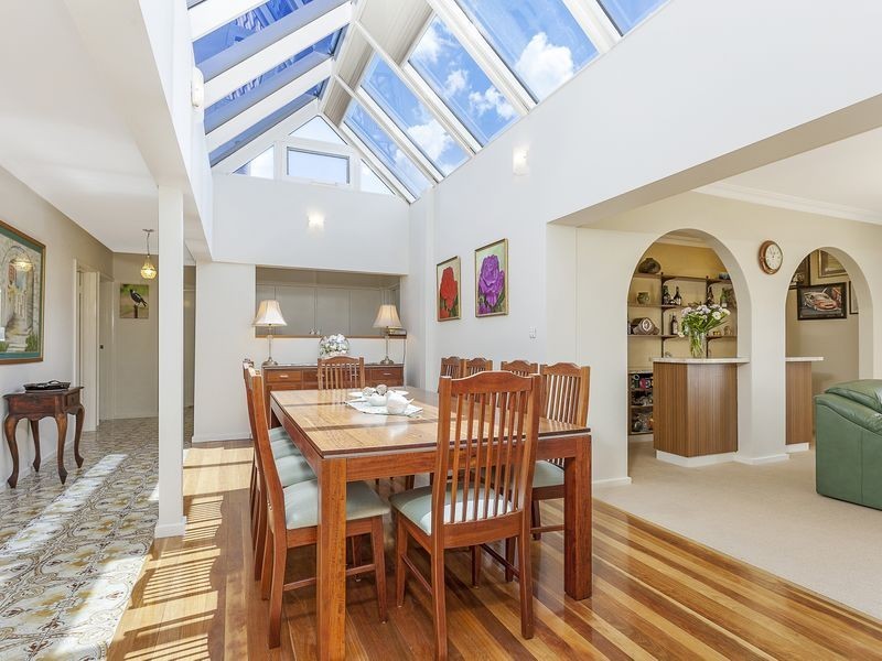 133 Springvale Drive, Weetangera ACT 2614