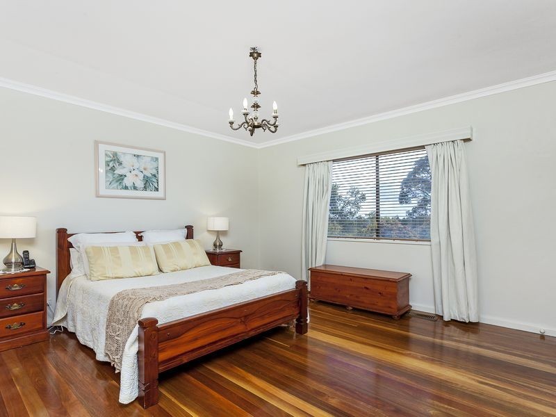 133 Springvale Drive, Weetangera ACT 2614