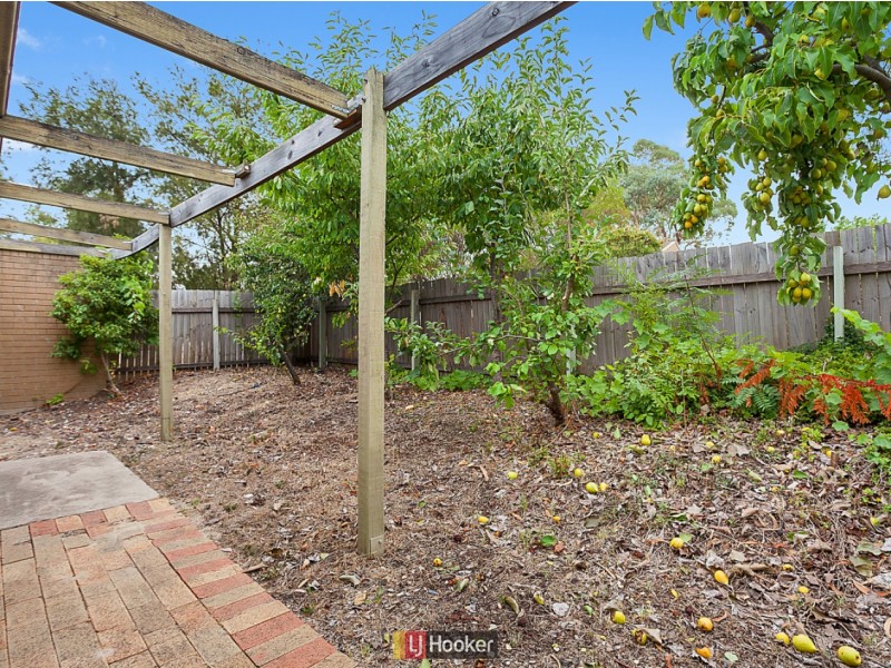 9/2 Covington Crescent, Charnwood ACT 2615