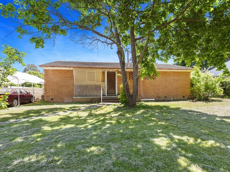 13 Fenner Street, Downer ACT 2602