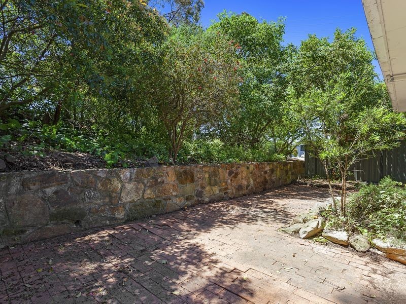 6 Stewart Crescent, Melba ACT 2615