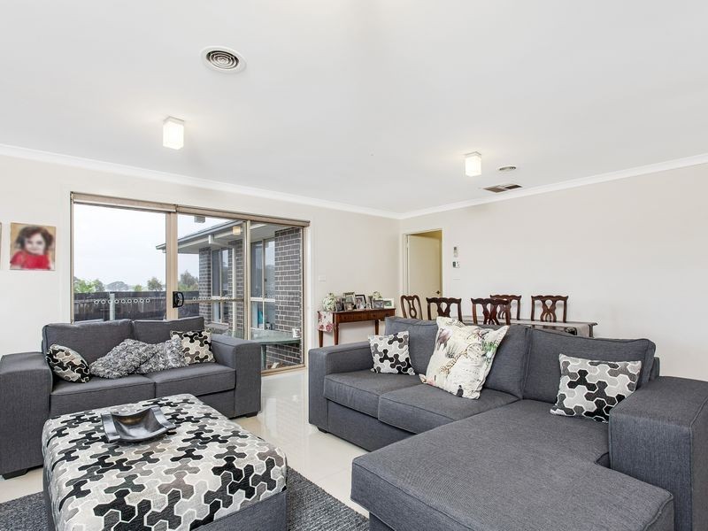 4 Mondalmi Place, Bonner ACT 2914