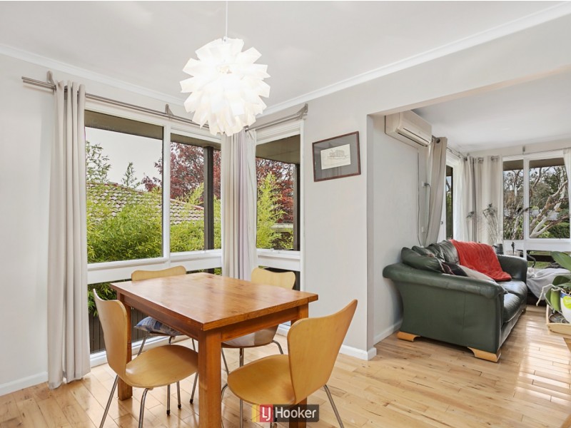 11 Standbridge Place, Spence ACT 2615