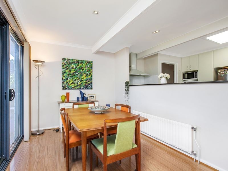 17 Hensman Street, Latham ACT 2615