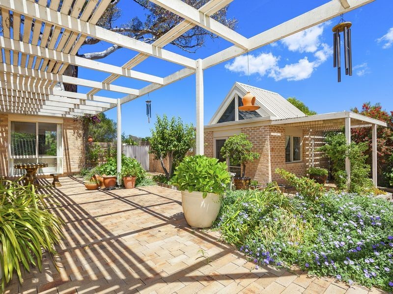 2/44 Pennefather Street, Higgins ACT 2615