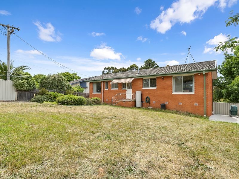 12 Macrossan Crescent, Latham ACT 2615