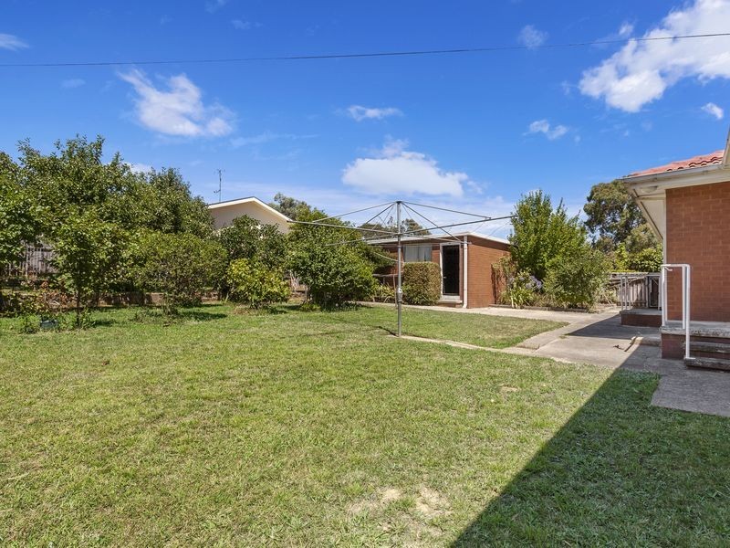 75 Belconnen Way, Weetangera ACT 2614