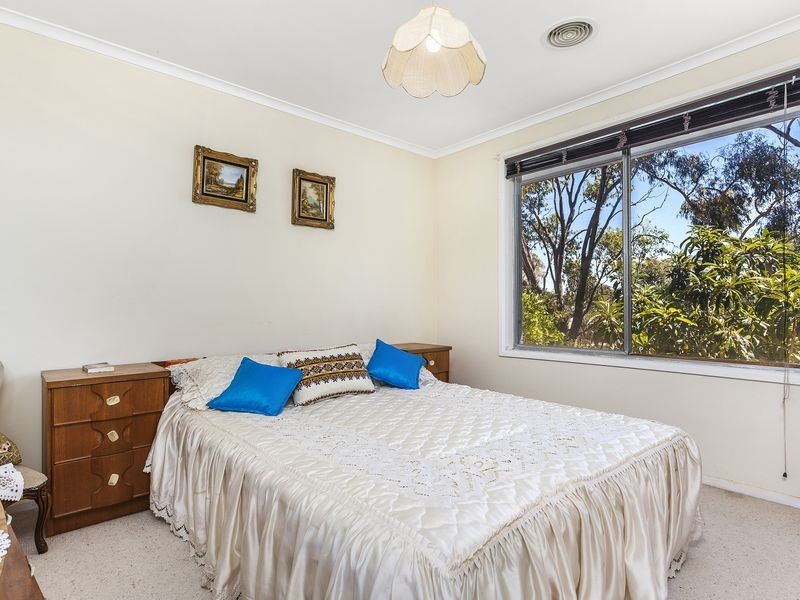 75 Belconnen Way, Weetangera ACT 2614