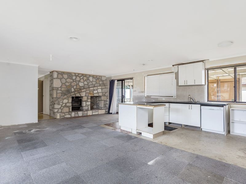 18 Whittell Crescent, Florey ACT 2615