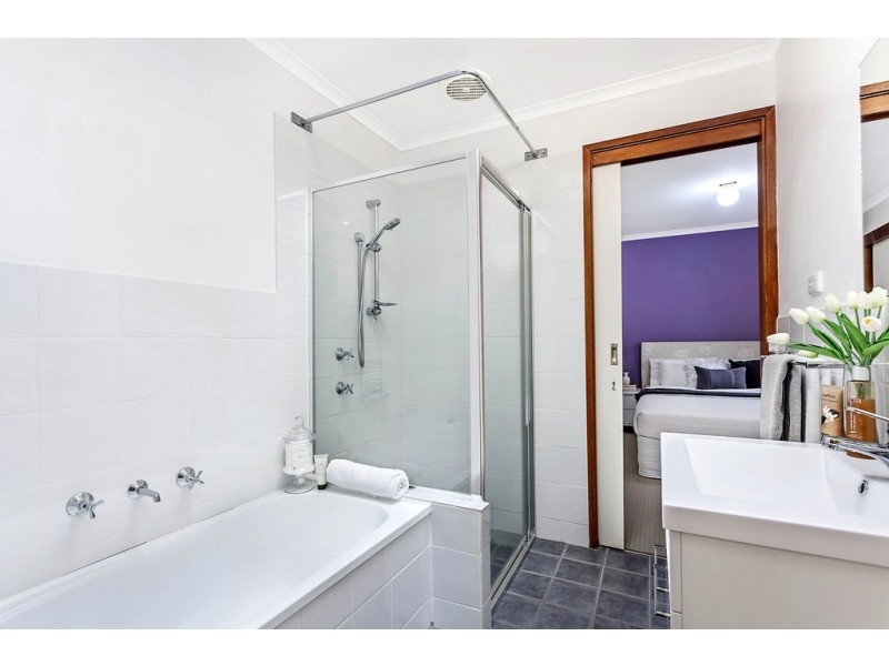 18/6 Beazley Crescent, Calwell ACT 2905