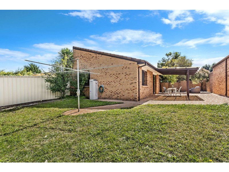 18/6 Beazley Crescent, Calwell ACT 2905