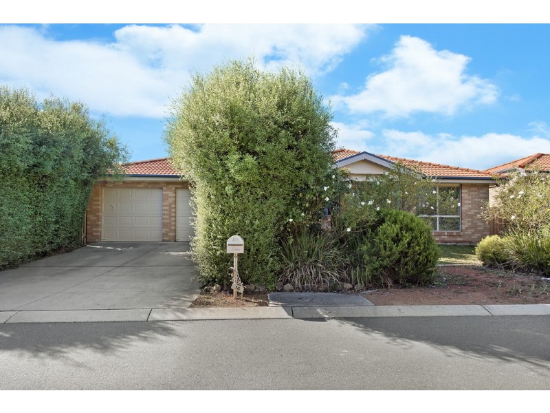 16 Fitton Close, Dunlop ACT 2615