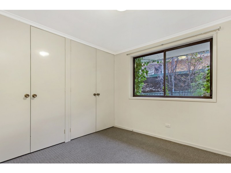 6 Centaurus Street, Giralang ACT 2617