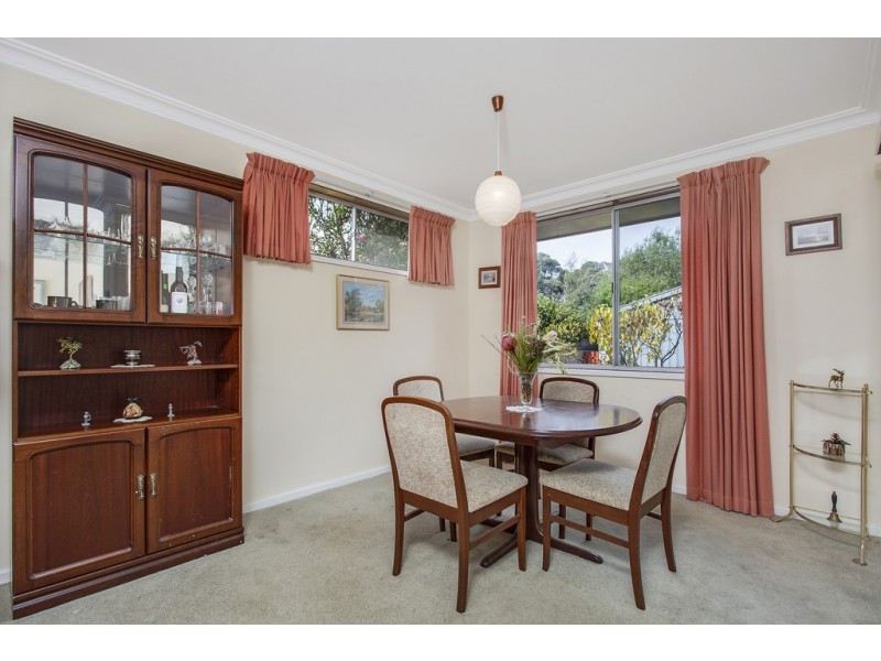 4 Line Place, Weetangera ACT 2614