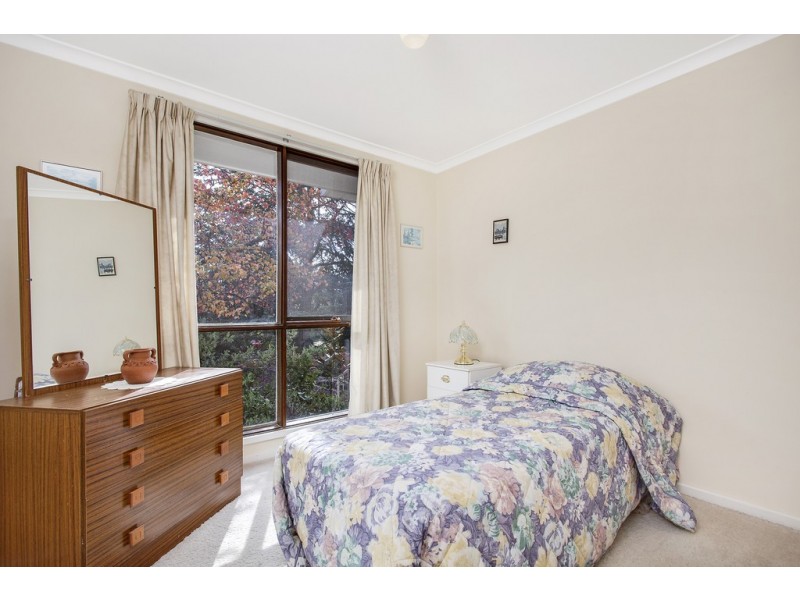 4 Line Place, Weetangera ACT 2614