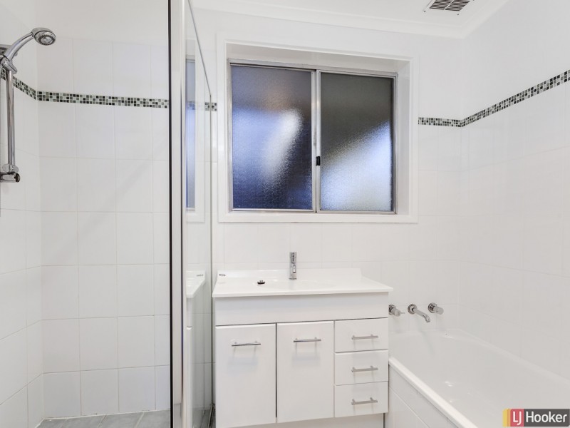 16 Pattinson Crescent, Flynn ACT 2615