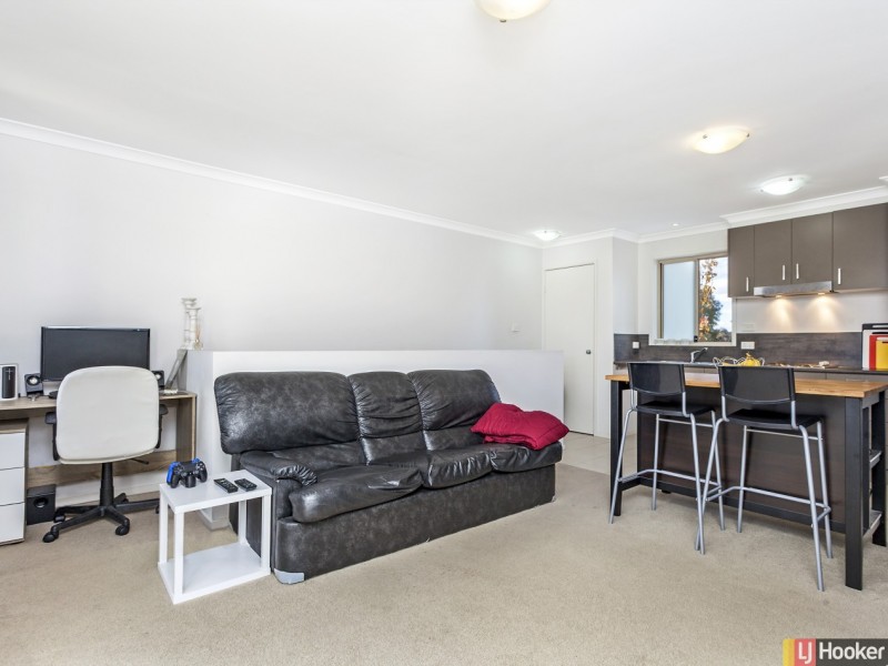 2/28 Jeff Snell Crescent, Dunlop ACT 2615