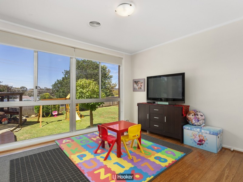 56 Handcock Crescent, Macgregor ACT 2615