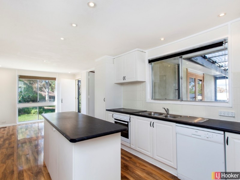 20 Bowling Place, Spence ACT 2615