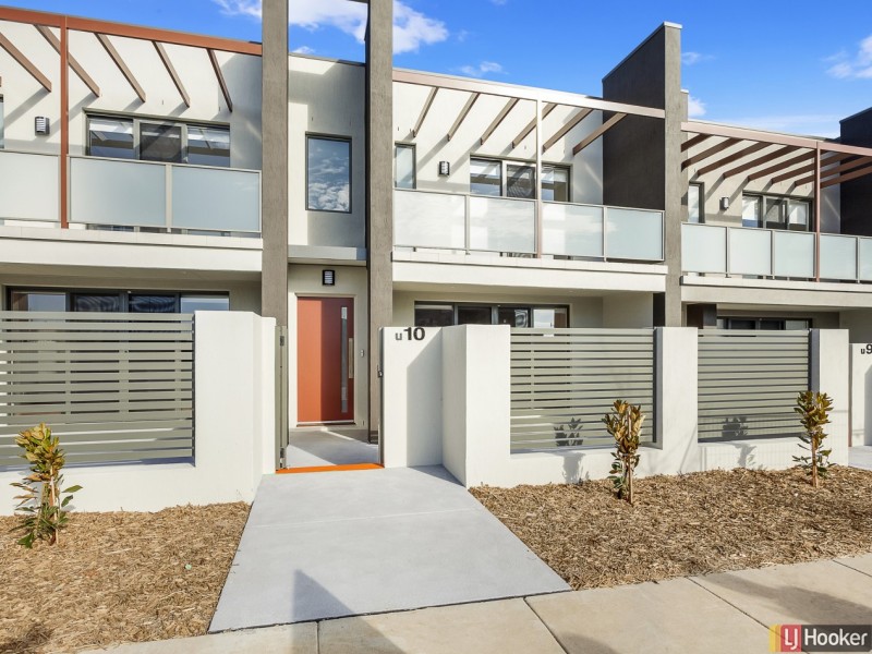 11 Sellbach Street, Weston ACT 2611
