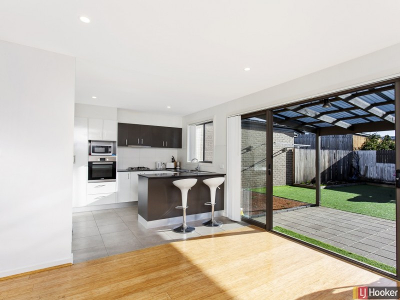 6 Yandell Way, Casey ACT 2913