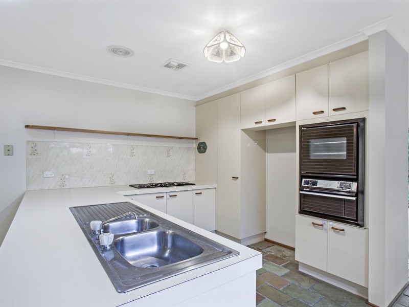 30 Collicott Circuit, Macquarie ACT 2614