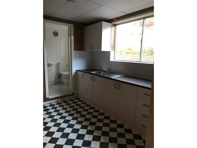 19B Barber Crescent, Flynn ACT 2615