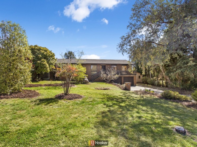 17 Abernethy Street, Weetangera ACT 2614