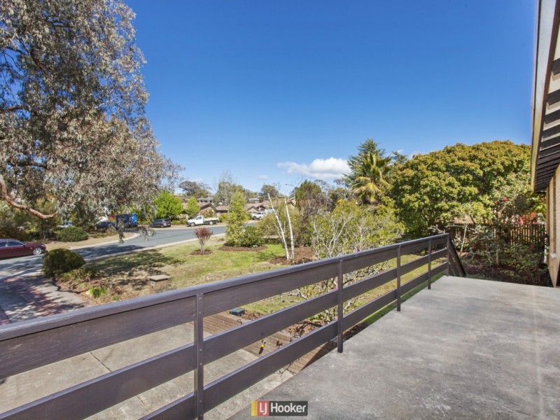 17 Abernethy Street, Weetangera ACT 2614