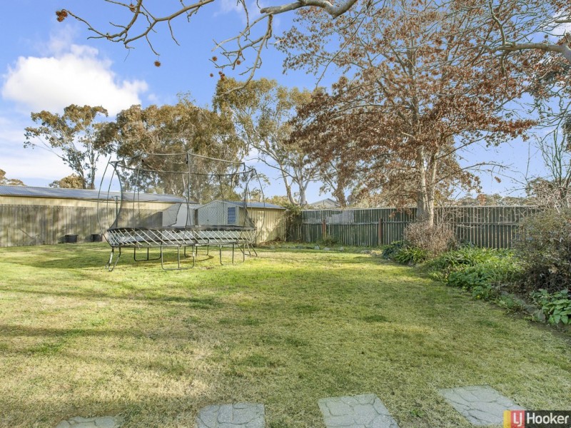 12 Whitelegge Close, Florey ACT 2615