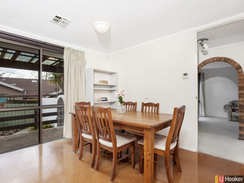 4 Shenton Crescent, Stirling ACT 2611