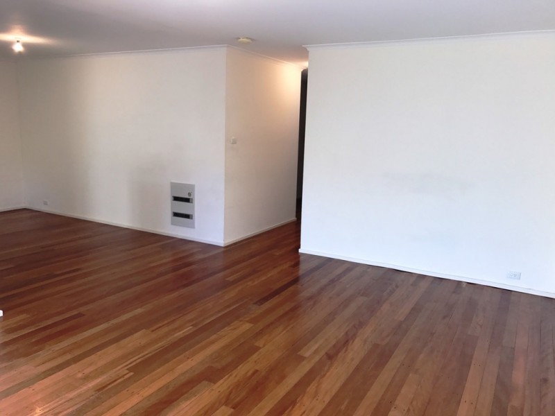 15 Charvin Court, Melba ACT 2615