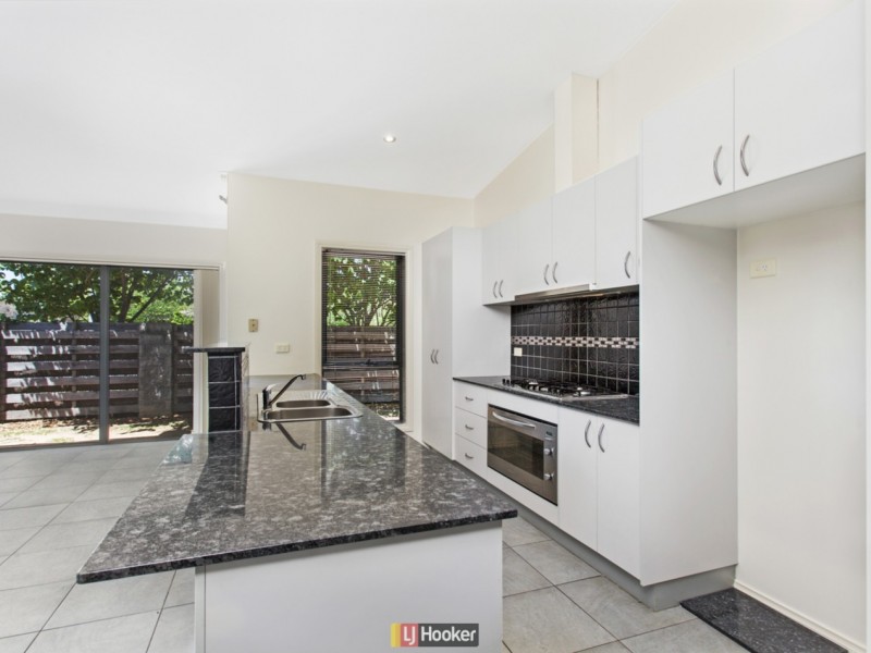 2 Simonetti Street, Dunlop ACT 2615