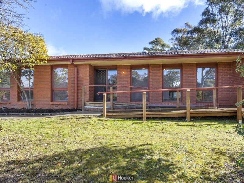 21 McQuade Close, Charnwood ACT 2615