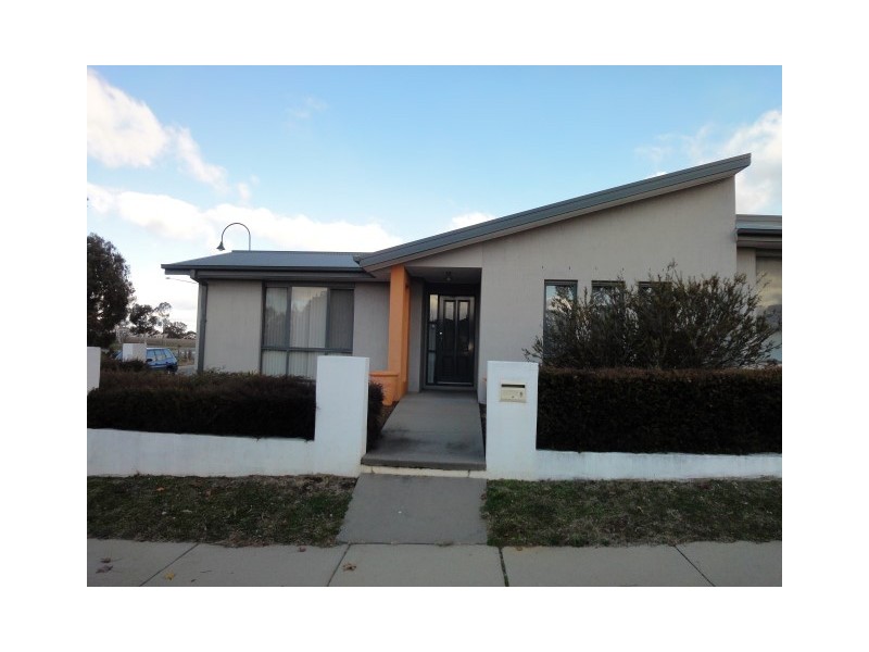 1 Sarre Street, Gungahlin ACT 2912