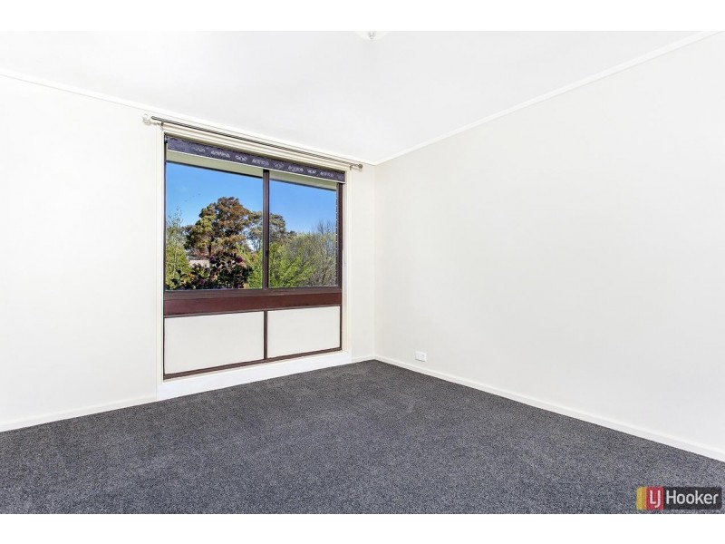 6 Dawar Place, Giralang ACT 2617