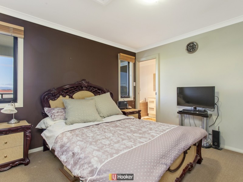 32 Polilight Street, Dunlop ACT 2615