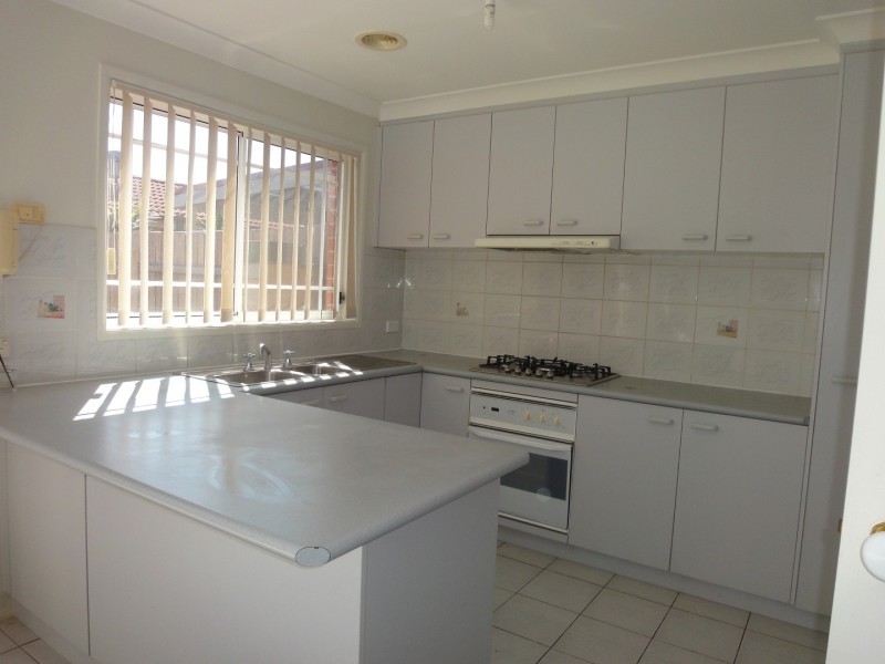 10 Lanley Square, Ngunnawal ACT 2913