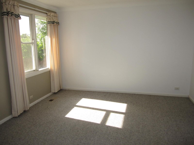 17 MacLaurin Crescent, Chifley ACT 2606