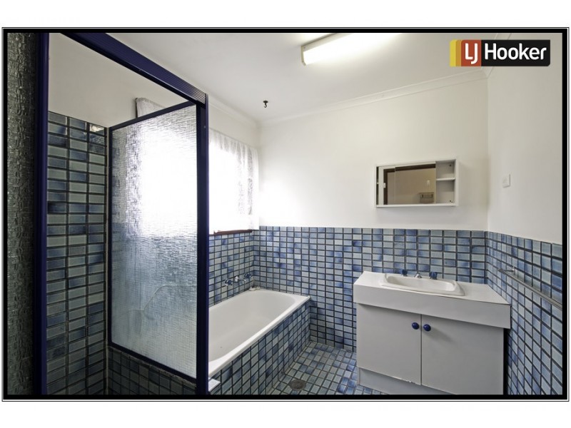 1/8 Walhallow Street, Hawker ACT 2614