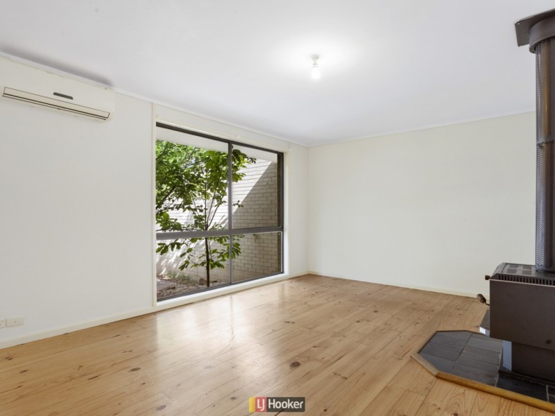 11 Packham Place, Charnwood ACT 2615