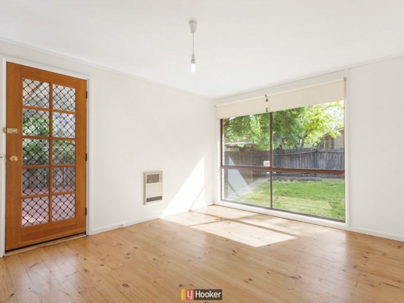 11 Packham Place, Charnwood ACT 2615